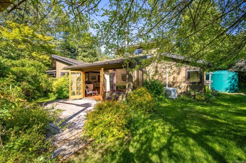 1885 Central Rd, Hornby Island, BC 