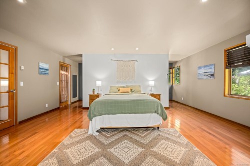 1885 Central Rd, Hornby Island, BC 