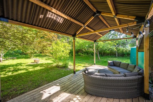 1885 Central Rd, Hornby Island, BC 