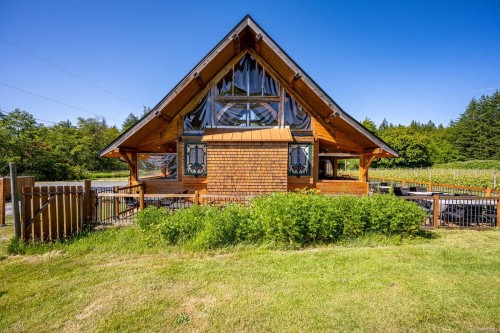 1885 Central Rd, Hornby Island, BC 
