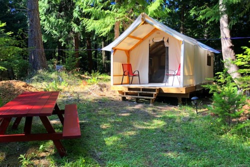 1885 Central Rd, Hornby Island, BC 