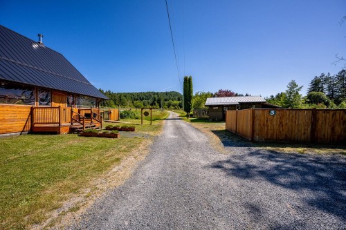 1885 Central Rd, Hornby Island, BC 