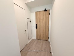 1311-1 Fairview Road  Mississauga, ON L5A 0B4