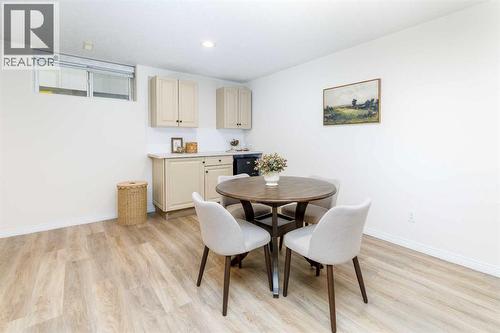 13 Dillon Close, Red Deer, AB 