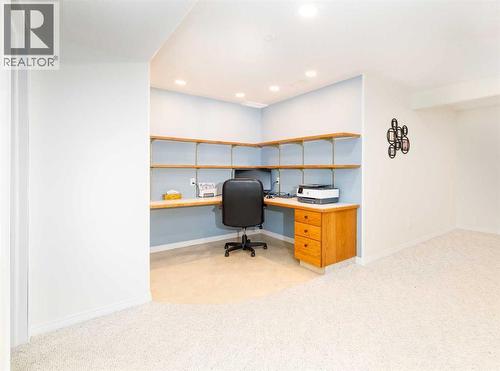 13 Dillon Close, Red Deer, AB 