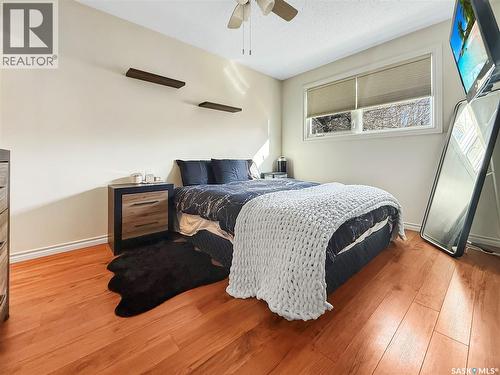 372 Hayes Drive, Swift Current, SK - Indoor Photo Showing Bedroom