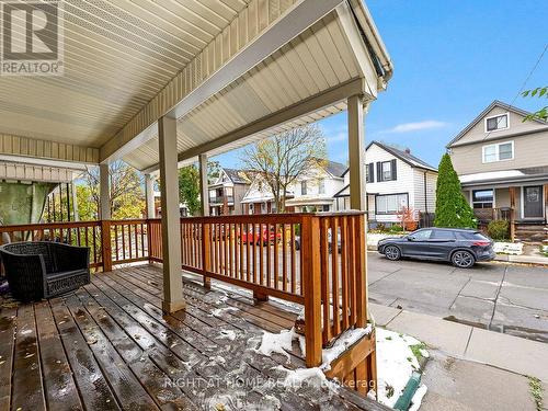 180 Rosslyn Avenue N, Hamilton, ON - Outdoor With Deck Patio Veranda