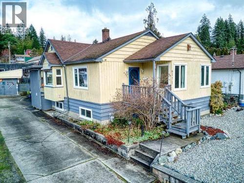 6771 DRAKE STREET  Powell River, BC V8A 3X8