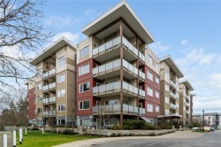 405-20 Barsby Ave  Nanaimo, BC V9R 0K4