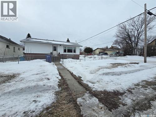 517 Nina Street, Broadview, SK - Outdoor
