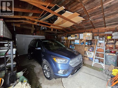 517 Nina Street, Broadview, SK - Indoor Photo Showing Garage