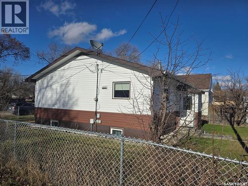 517 Nina Street, Broadview, SK - Outdoor