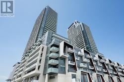 N1802 - 7 GOLDEN LION HEIGHTS  Toronto, ON M2M 3T9