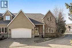 17, 1359 69 Street SW  Calgary, AB T3H 3W8