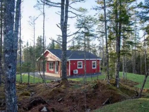 272 Explorer Loop, East Uniacke, NS 