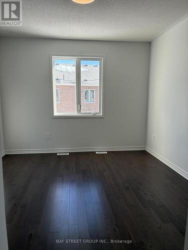 9 Moss Drive E, Markham, ON - Indoor Photo Showing Other Room