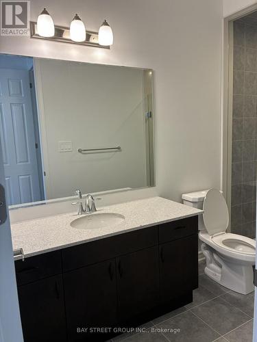 9 Moss Drive E, Markham, ON - Indoor Photo Showing Bathroom