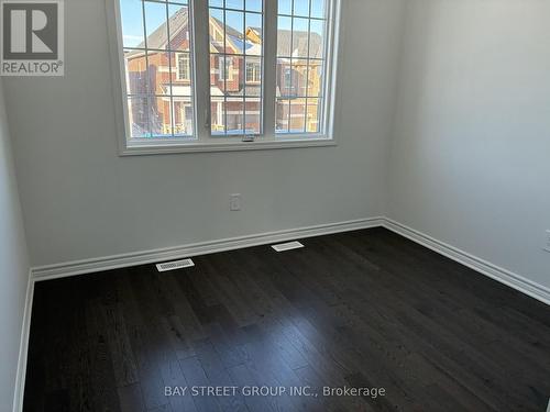 9 Moss Drive E, Markham, ON - Indoor Photo Showing Other Room
