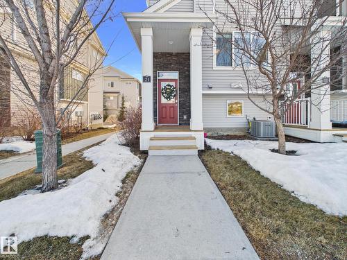 #21 2121 Haddow Drive NW  Edmonton, AB T6R 0W6
