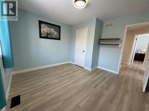 156 Lynnette Drive, Hamilton, ON - Indoor Photo Showing Other Room