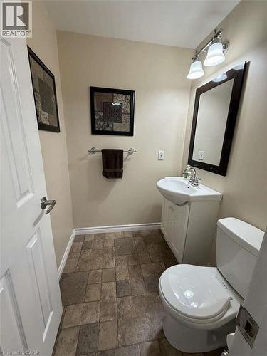156 Lynnette Drive, Hamilton, ON - Indoor Photo Showing Bathroom