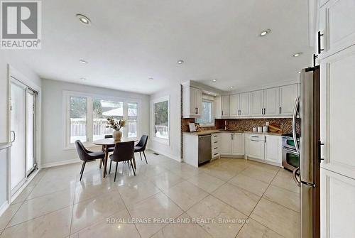 186 Marsi Road, Richmond Hill, ON - Indoor