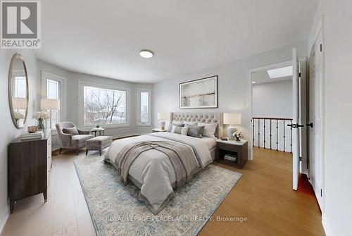 186 Marsi Road, Richmond Hill, ON - Indoor Photo Showing Bedroom