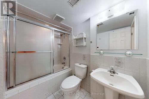 186 Marsi Road, Richmond Hill, ON - Indoor Photo Showing Bathroom