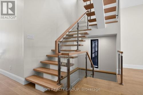 16 Gould Street, Ottawa, ON - Indoor Photo Showing Other Room