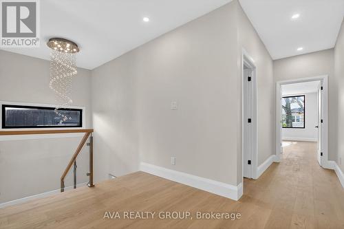 16 Gould Street, Ottawa, ON - Indoor Photo Showing Other Room