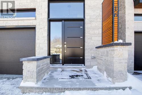 16 Gould Street, Ottawa, ON - Outdoor