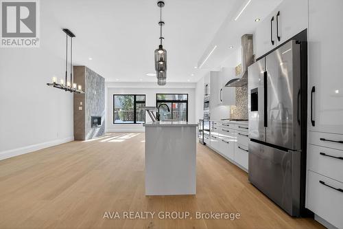 16 Gould Street, Ottawa, ON - Indoor Photo Showing Kitchen