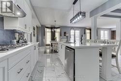 Built in stove and dishwasher - 