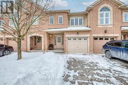 75 - 1489 HERITAGE WAY  Oakville, ON L6M 4M7