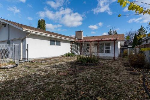 518 Bower Boulevard, Winnipeg, MB - Outdoor