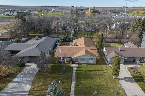 518 Bower Boulevard, Winnipeg, MB - Outdoor With View