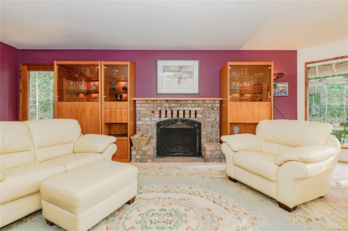 137 Forest Ridge Rd, Salt Spring, BC 