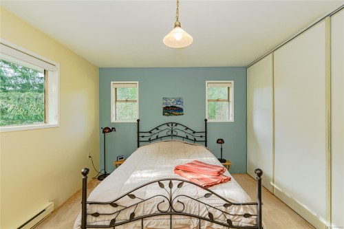 137 Forest Ridge Rd, Salt Spring, BC 