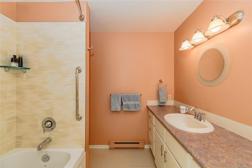 137 Forest Ridge Rd, Salt Spring, BC 