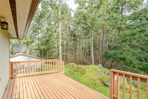 137 Forest Ridge Rd, Salt Spring, BC 