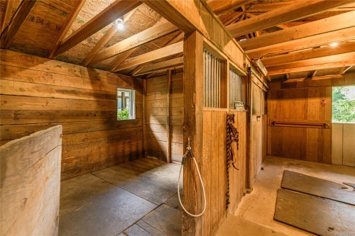 137 Forest Ridge Rd, Salt Spring, BC 