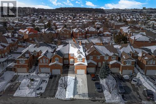 407 Wendron Crescent, Mississauga, ON - Outdoor With Facade