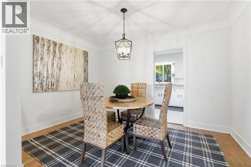 53 Livingston Avenue, Grimsby, ON - Indoor Photo Showing Dining Room