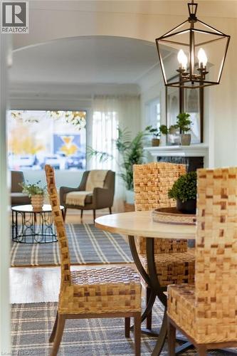 53 Livingston Avenue, Grimsby, ON - Indoor Photo Showing Dining Room