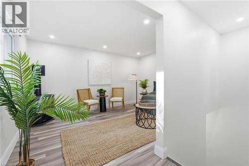 53 Livingston Avenue, Grimsby, ON - Indoor Photo Showing Other Room