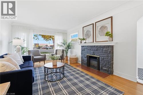 53 Livingston Avenue, Grimsby, ON - Indoor Photo Showing Living Room With Fireplace