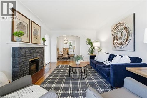 53 Livingston Avenue, Grimsby, ON - Indoor Photo Showing Living Room With Fireplace