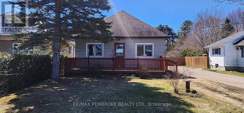 206 GOLF COURSE ROAD  Laurentian Valley, ON K8A 7B3