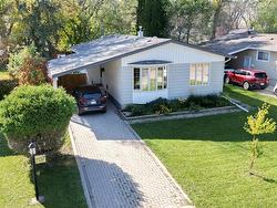 707 Grierson AVE  Winnipeg, MB R3T 2S3