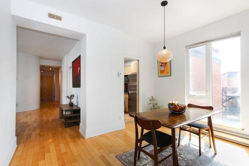 Dining room - 606-2038 Rue De Bullion, Montréal (Ville-Marie), QC - Indoor Photo Showing Dining Room